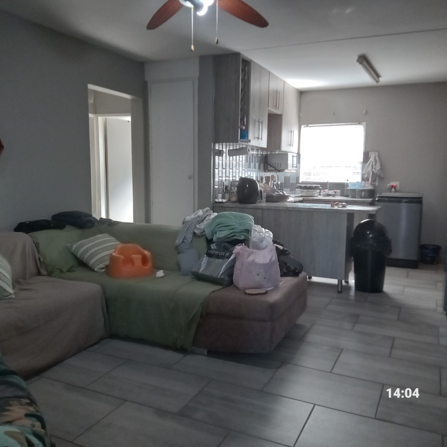 2 Bedroom Property for Sale in Geelhoutpark North West